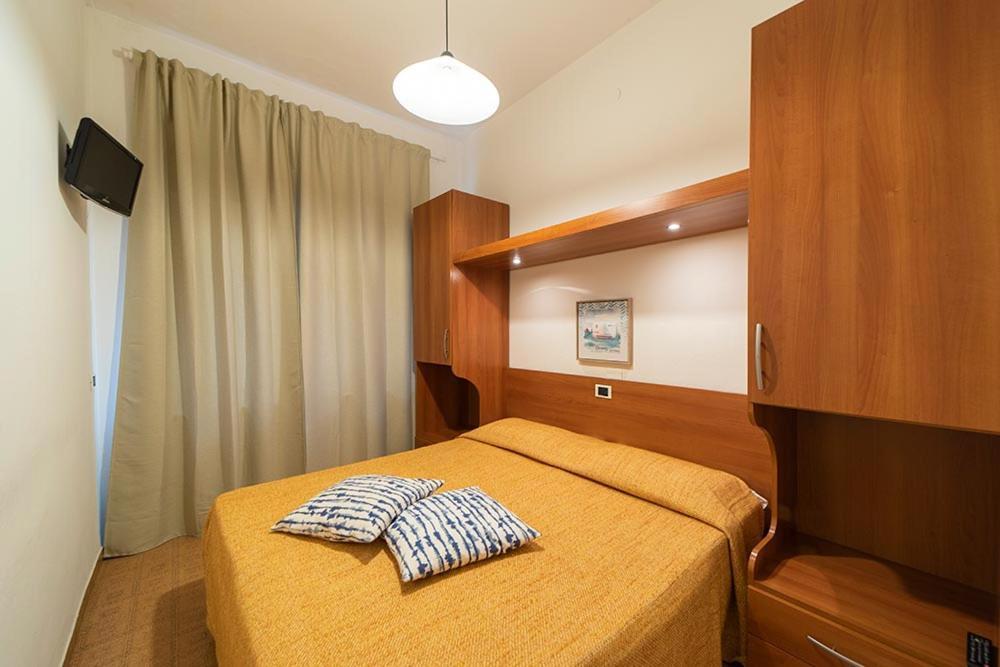 Hotel Belmare 阿祖罗港 外观 照片